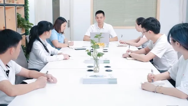 把握“國(guó)內(nèi)大循環(huán)”新機(jī)遇,深度匹配需求做產(chǎn)品做服務(wù)!